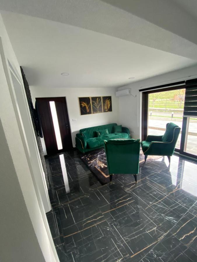 Holiday Houses Green Queen Bihać 외부 사진