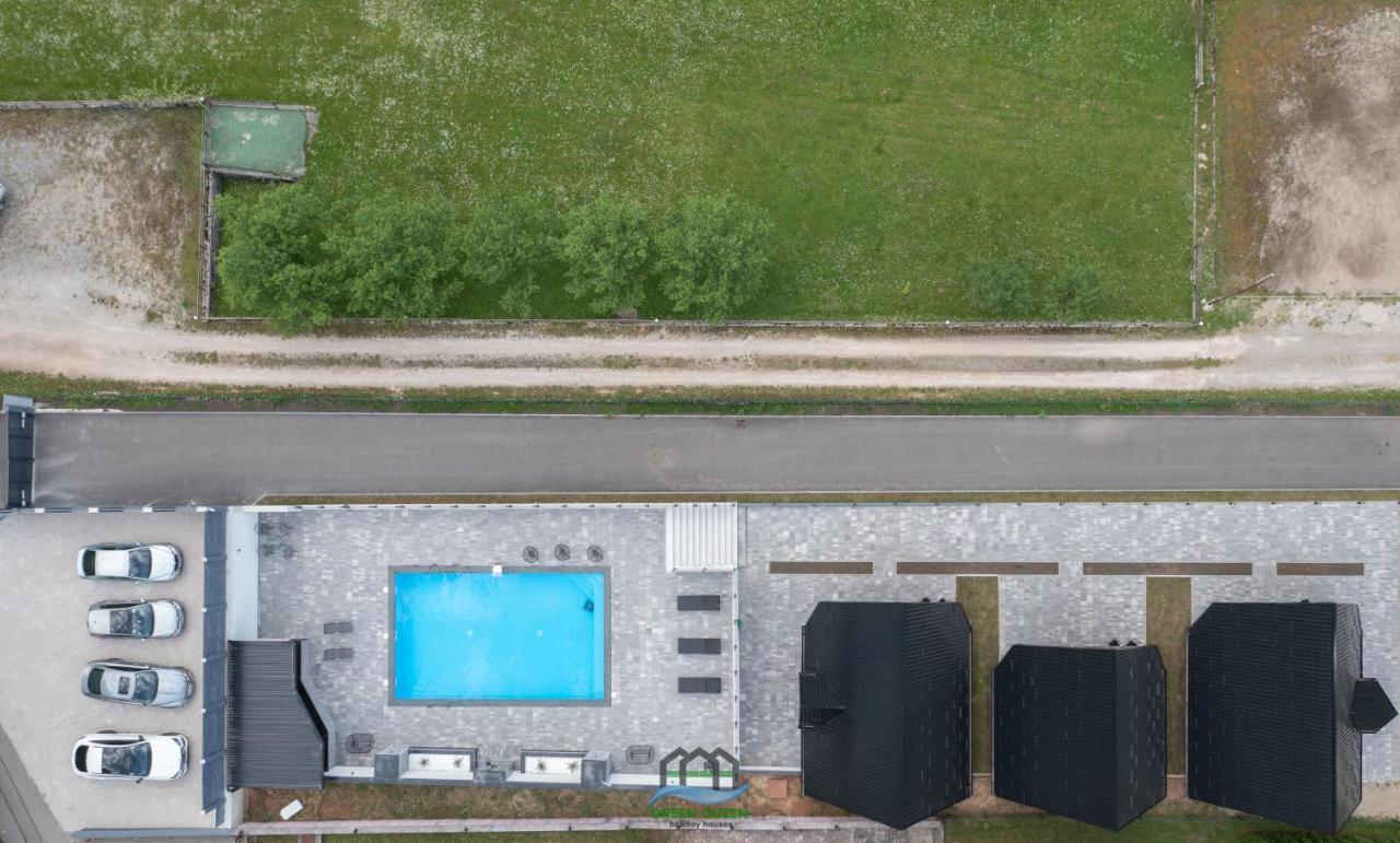 Holiday Houses Green Queen Bihać 외부 사진